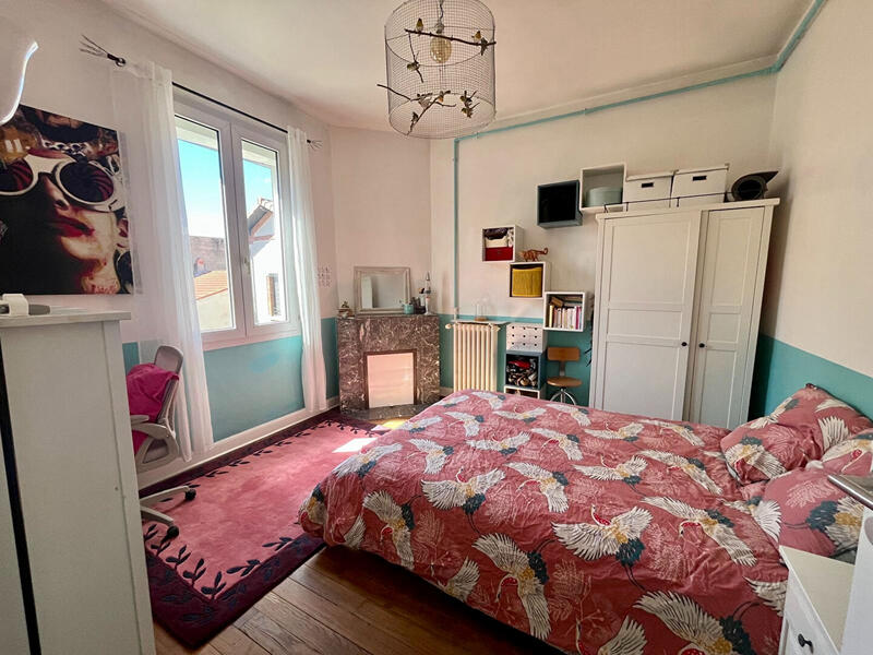 Maison - 145 m² - 6 pièces