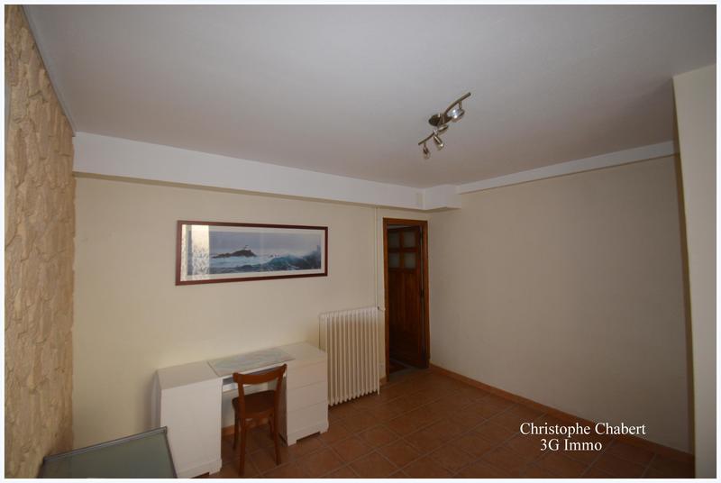 Appartement - 133 m² - 6 pièces