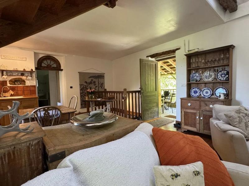 Maison traditionnelle - 135 m² - 5 pièces