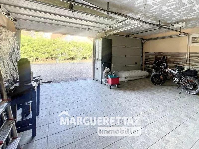 Villa - 352 m² - 10 pièces