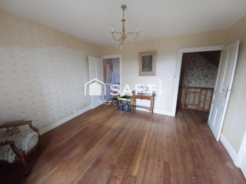 Maison - 207 m² - 6 pièces