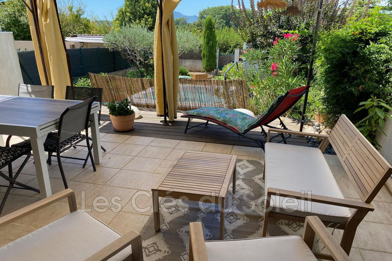 Maison - 104 m² - 4 pièces