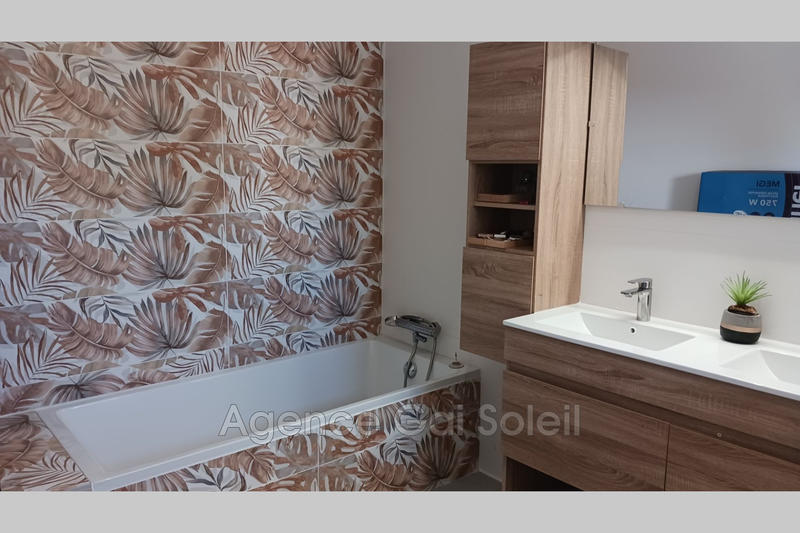 Villa - 102 m² - 4 pièces