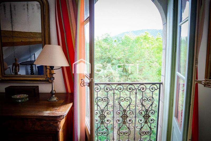 Maison de maîtres - 430 m² - 17 pièces