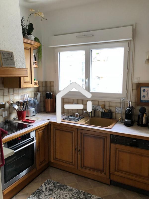 Appartement - 95 m² - 5 pièces