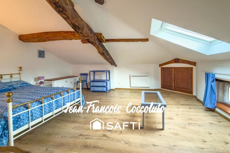 Maison - 166 m² - 7 pièces