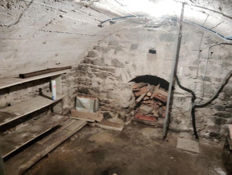 Maison - 320 m² - 6 pièces