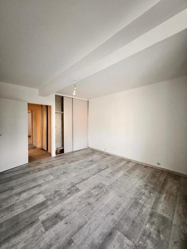 Appartement - 66 m² - 4 pièces