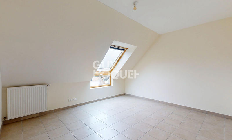 Maison - 93 m² - 4 pièces