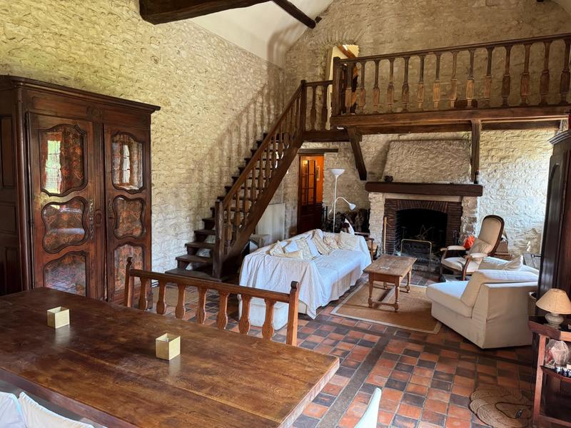 Maison ancienne - 177 m² - 7 pièces