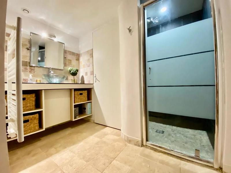 Appartement - 71 m² - 2 pièces