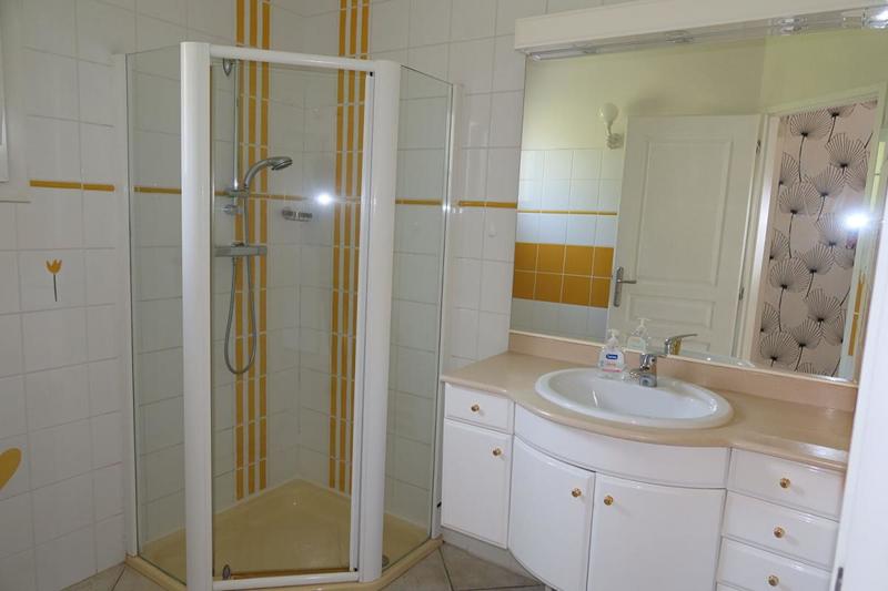 Maison - 142 m² - 6 pièces