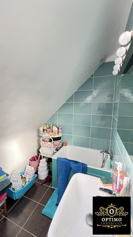 Maison traditionnelle - 120 m² - 5 pièces