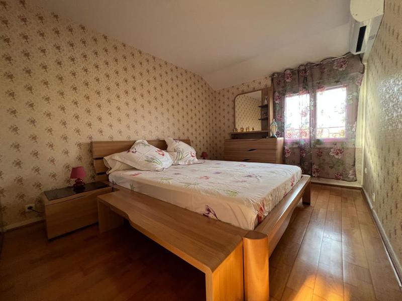 Maison - 105 m² - 6 pièces