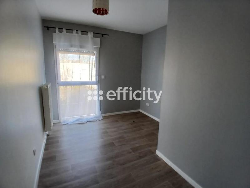 Maison - 85 m² - 5 pièces