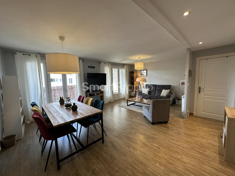 Appartement - 75 m² - 3 pièces