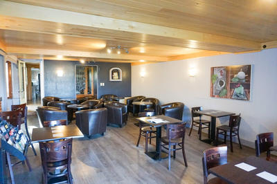 Maison - 550 m² - 18 pièces