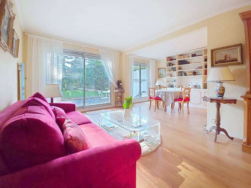 Appartement - 82 m² - 4 pièces