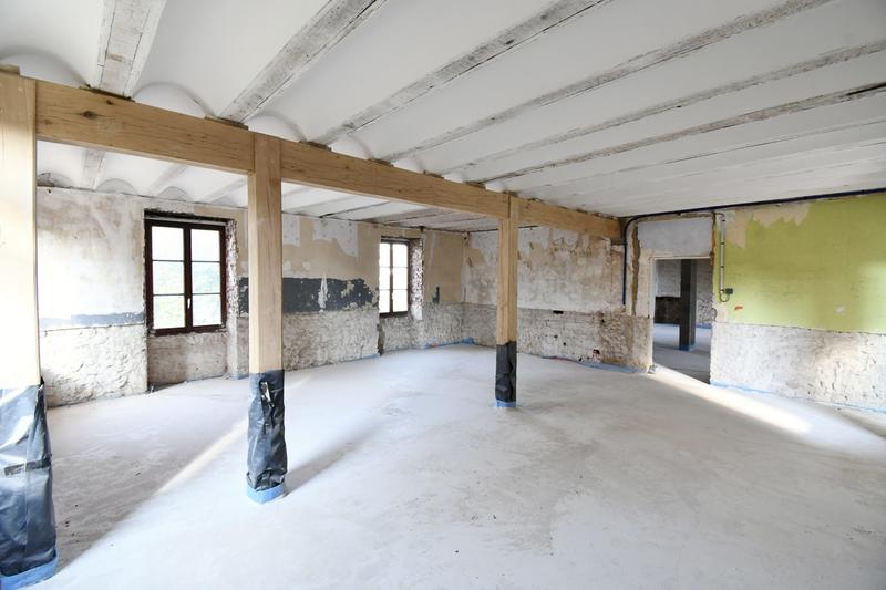 Maison ancienne - 190 m² - 4 pièces