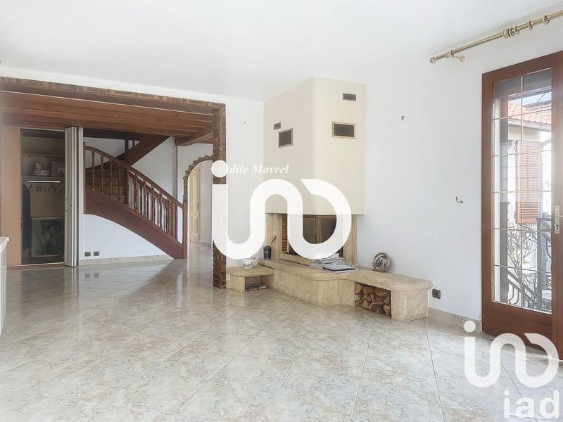 Maison - 140 m² - 7 pièces