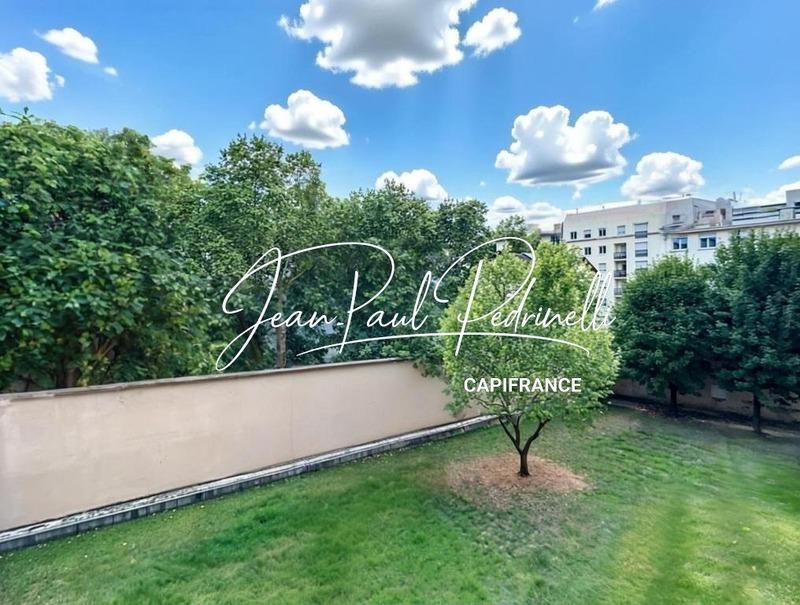 Appartement - 82 m² - 4 pièces