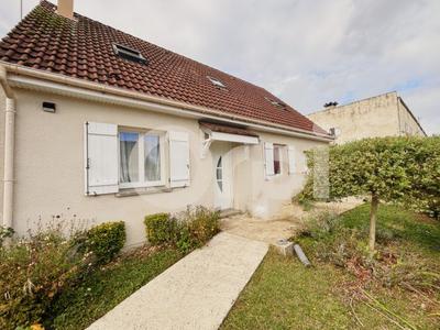 Pavillon - 100 m² - 6 pièces