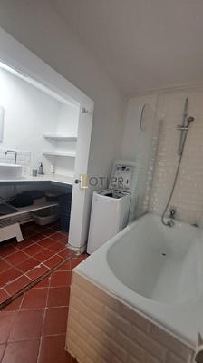 Appartement - 85 m² - 4 pièces