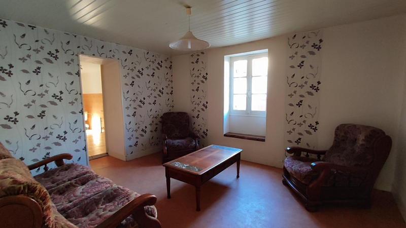 Maison - 160 m² - 8 pièces