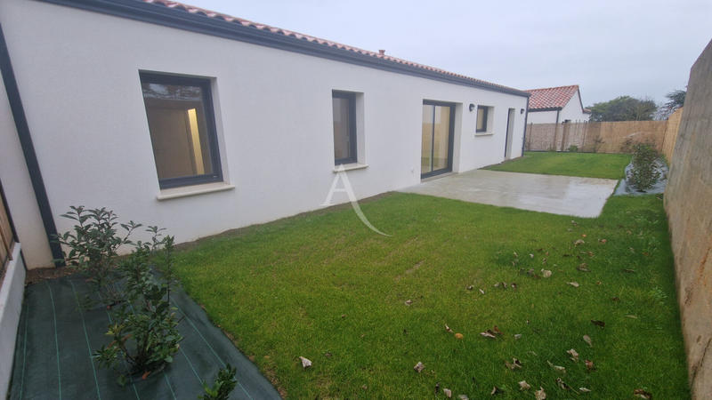 Maison - 100 m² - 4 pièces