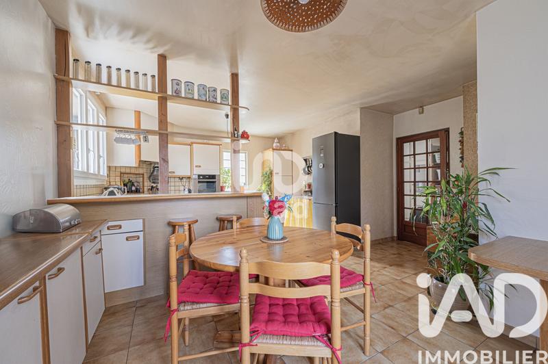 Maison - 129 m² - 6 pièces