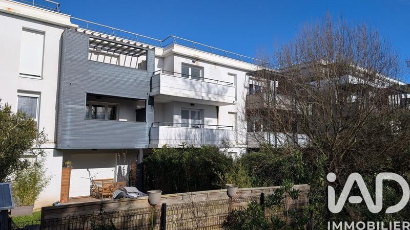 Studio - 27 m² - 1 pièce