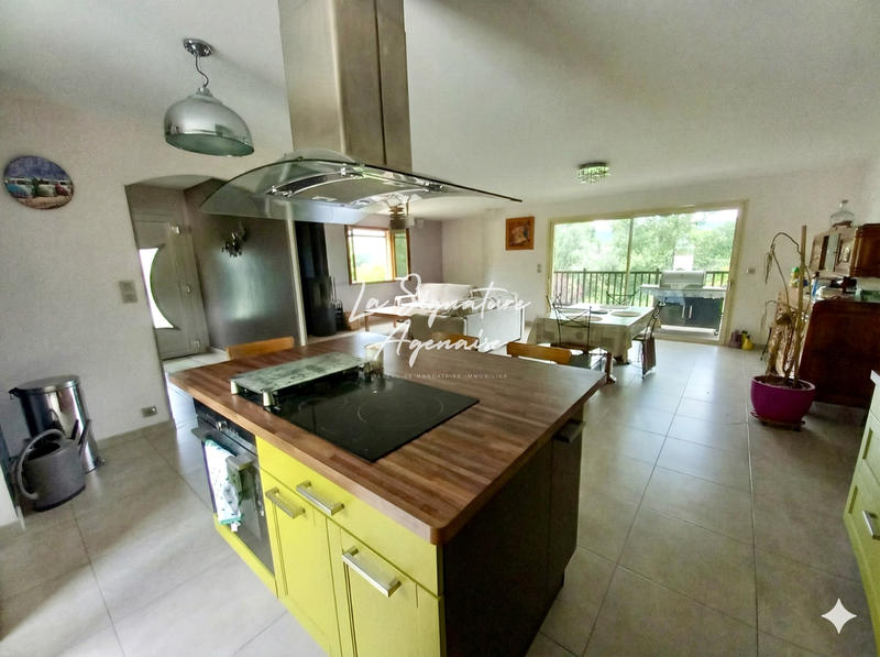 Maison - 128 m² - 5 pièces