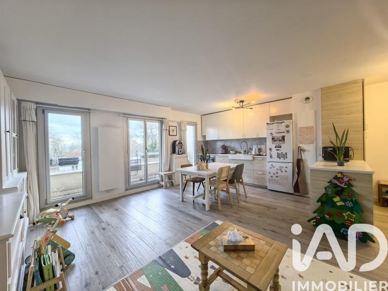 Appartement - 64 m² - 3 pièces