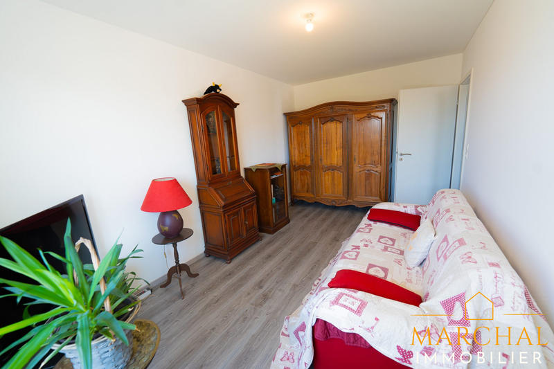 Appartement - 93 m² - 4 pièces