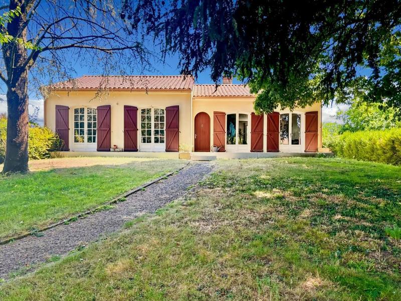 Maison - 138 m² - 4 pièces