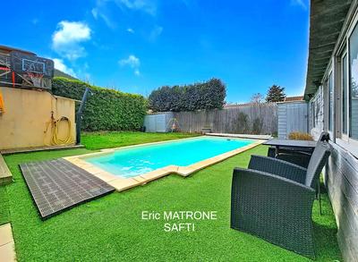 Maison - 140 m² - 5 pièces