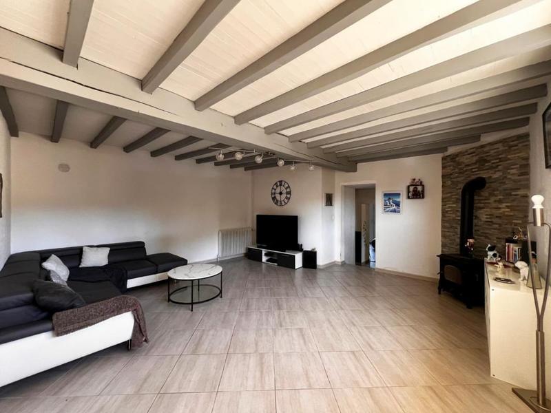 Maison - 137 m² - 5 pièces