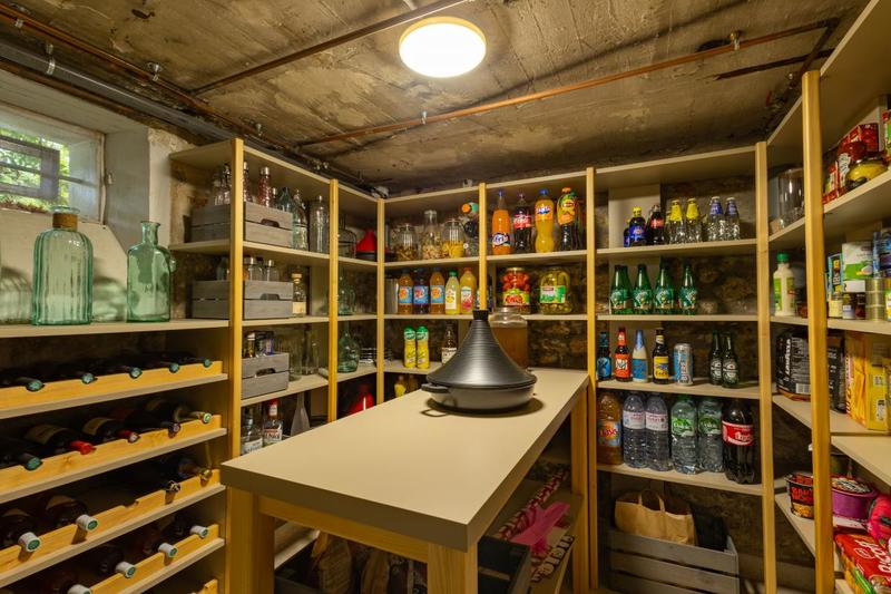 Propriété - 220 m² - 6 pièces