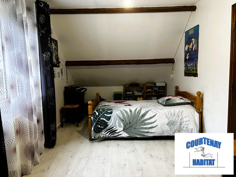 Maison traditionnelle - 125 m² - 5 pièces