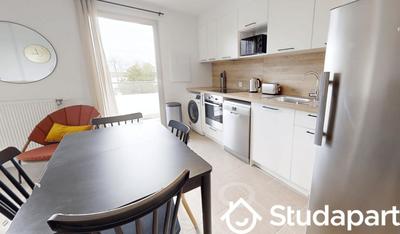 Chambre - 9 m² - 1 pièce