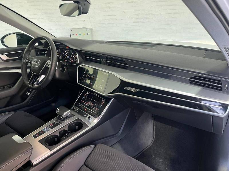 Audi A6 Avant 55 TFSIe 367 ch s tronic 7 Quattro Competition