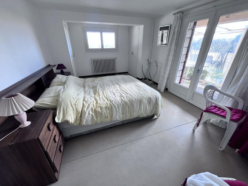 Maison traditionnelle - 229 m² - 10 pièces