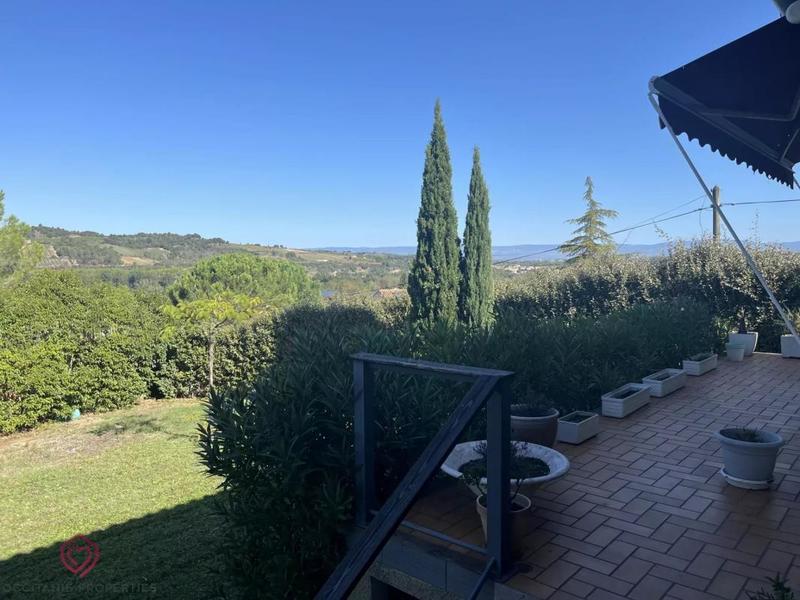 Villa - 120 m² - 4 pièces