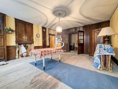 Maison - 390 m² - 10 pièces