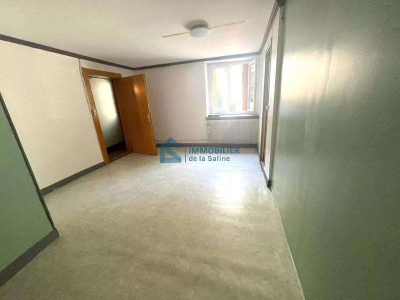 Maison - 266 m² - 12 pièces