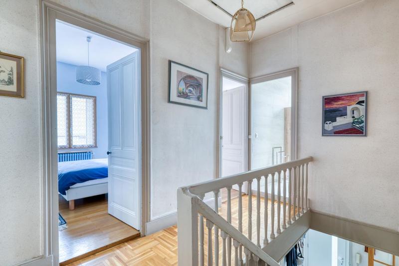 Maison - 165 m² - 6 pièces