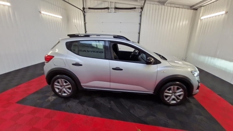 Dacia Sandero Stepway Essential Eco-G 100 -22