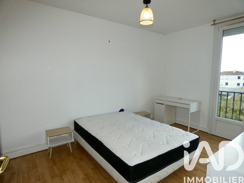 Appartement - 81 m² - 3 pièces