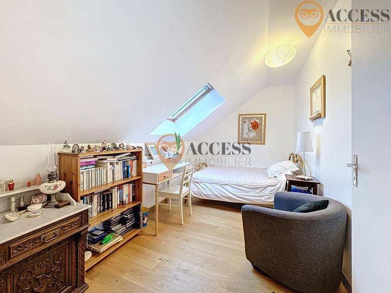 Maison - 96 m² - 6 pièces