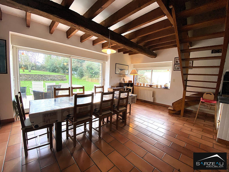 Maison - 102 m² - 5 pièces